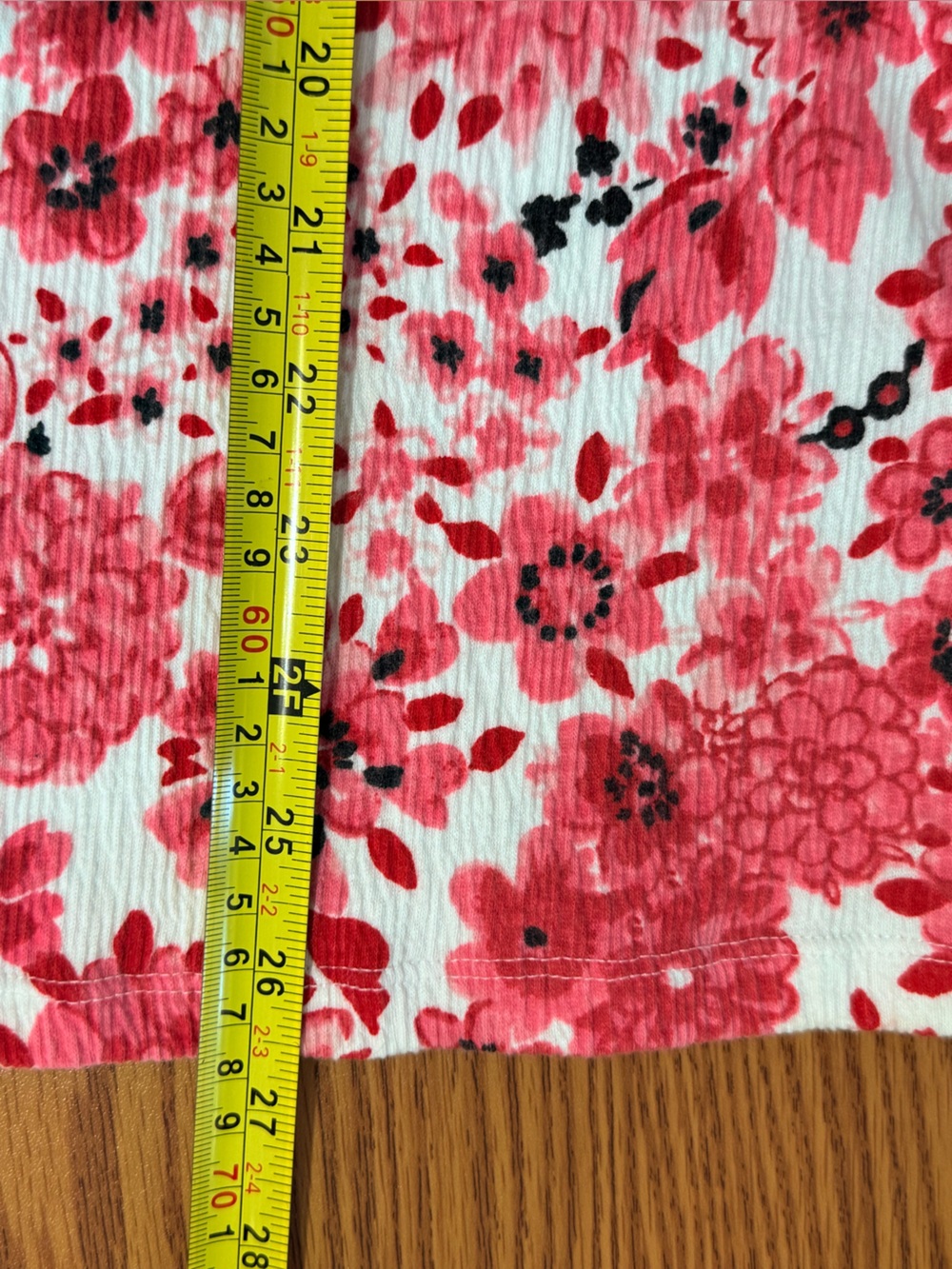 Dress Barn - Pink Floral Cool Summer Short Sleeve Peasant Blouse Crinkle Stretch - Picture 6 of 9